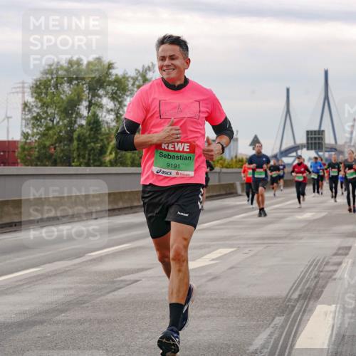 03.10.2025 - Köhlbrandbrückenlauf Michael Burmester http://msf.ph/oto/9160264 03.10.2025 15:51:35 Position 3 9191 meine-sportfotos.de