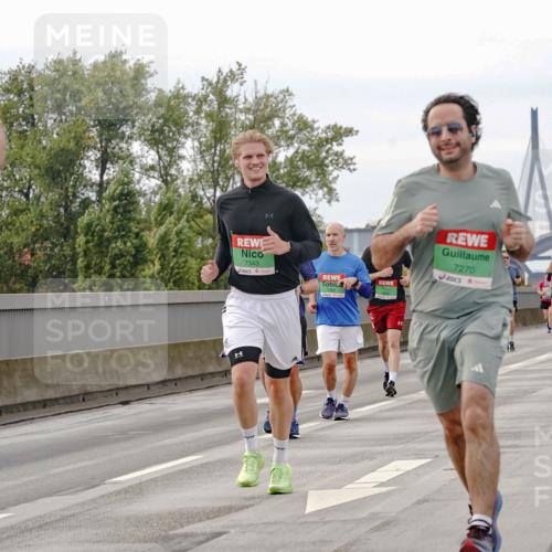 03.10.2025 - Köhlbrandbrückenlauf Michael Burmester http://msf.ph/oto/9160334 03.10.2025 15:52:14 Position 3 0, 7343, 13, 7270 meine-sportfotos.de
