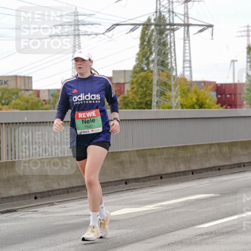 03.10.2025 - Köhlbrandbrückenlauf Michael Burmester http://msf.ph/oto/9160359 03.10.2025 15:52:26 Position 3 7547, 7560 meine-sportfotos.de