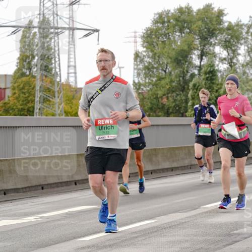 03.10.2025 - Köhlbrandbrückenlauf Michael Burmester http://msf.ph/oto/9160389 03.10.2025 15:52:38 Position 3 7172 meine-sportfotos.de