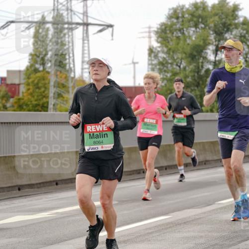 03.10.2025 - Köhlbrandbrückenlauf Michael Burmester http://msf.ph/oto/9160430 03.10.2025 15:52:59 Position 3 8064 meine-sportfotos.de
