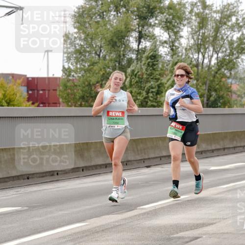 03.10.2025 - Köhlbrandbrückenlauf Michael Burmester http://msf.ph/oto/9160449 03.10.2025 15:53:06 Position 3 7056, 7085 meine-sportfotos.de