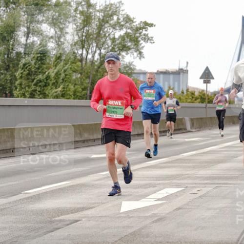 03.10.2025 - Köhlbrandbrückenlauf Michael Burmester http://msf.ph/oto/9160519 03.10.2025 15:53:43 Position 3 7179, 7434 meine-sportfotos.de