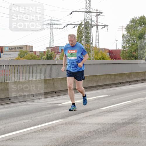 03.10.2025 - Köhlbrandbrückenlauf Michael Burmester http://msf.ph/oto/9160534 03.10.2025 15:53:50 Position 3 7285, 7576 meine-sportfotos.de