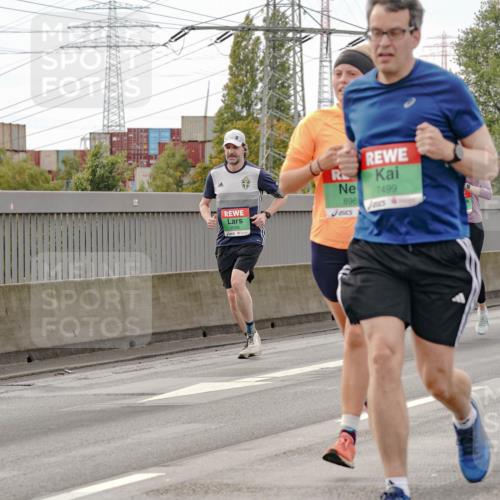 03.10.2025 - Köhlbrandbrückenlauf Michael Burmester http://msf.ph/oto/9160545 03.10.2025 15:53:55 Position 3 7499, 896 meine-sportfotos.de