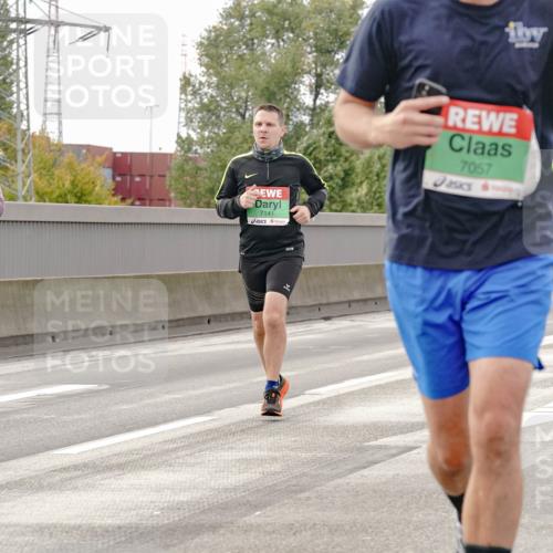 03.10.2025 - Köhlbrandbrückenlauf Michael Burmester http://msf.ph/oto/9160550 03.10.2025 15:53:57 Position 3 7449, 7141, 7057, 9378 meine-sportfotos.de