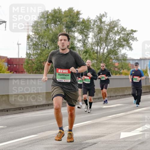 03.10.2025 - Köhlbrandbrückenlauf Michael Burmester http://msf.ph/oto/9160574 03.10.2025 15:54:06 Position 3 9468, 7283 meine-sportfotos.de