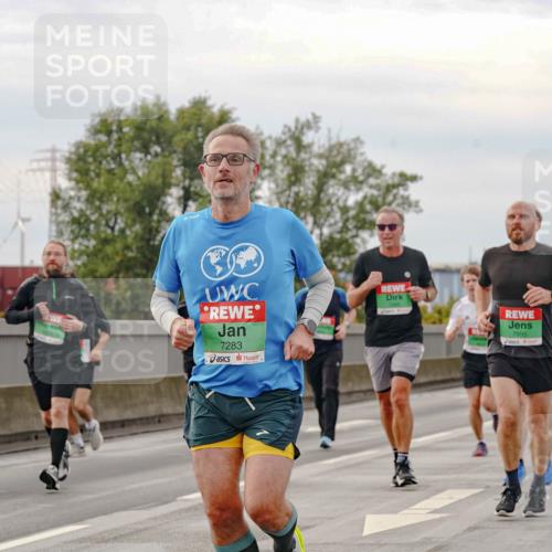 03.10.2025 - Köhlbrandbrückenlauf Michael Burmester http://msf.ph/oto/9160579 03.10.2025 15:54:09 Position 3 7283, 7995 meine-sportfotos.de