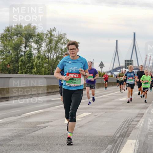 03.10.2025 - Köhlbrandbrückenlauf Michael Burmester http://msf.ph/oto/9160640 03.10.2025 15:54:30 Position 3 7319 meine-sportfotos.de