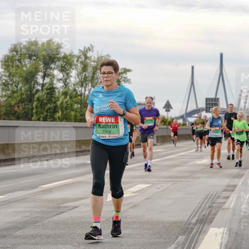 03.10.2025 - Köhlbrandbrückenlauf Michael Burmester http://msf.ph/oto/9160642 03.10.2025 15:54:30 Position 3 7319 meine-sportfotos.de