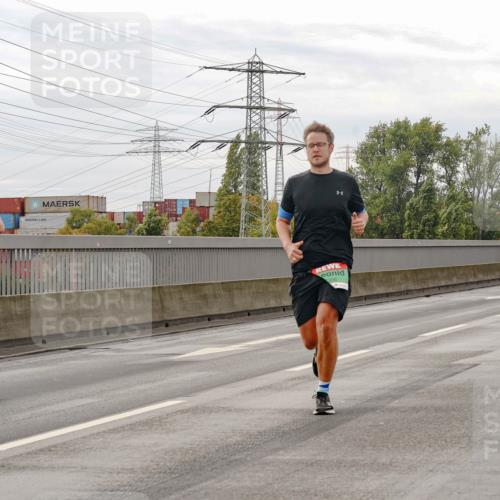03.10.2025 - Köhlbrandbrückenlauf Michael Burmester http://msf.ph/oto/9160664 03.10.2025 15:54:40 Position 3 7763 meine-sportfotos.de