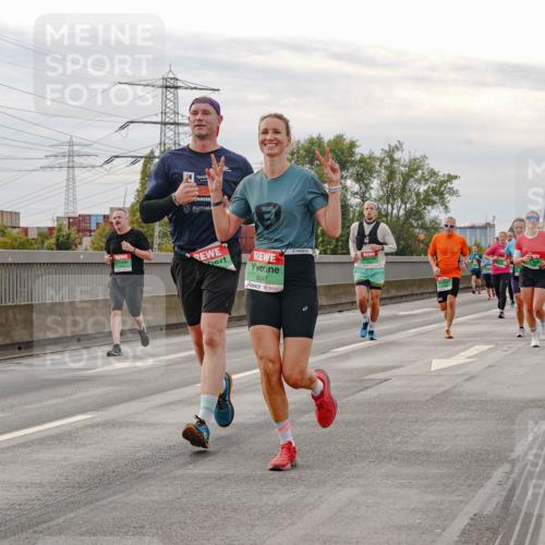 03.10.2025 - Köhlbrandbrückenlauf Michael Burmester http://msf.ph/oto/9160693 03.10.2025 15:54:54 Position 3 9347 meine-sportfotos.de