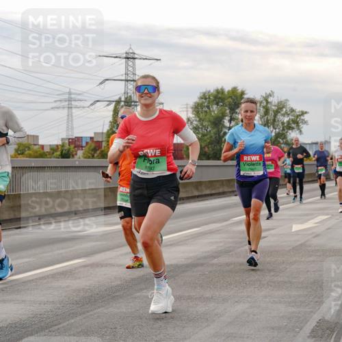 03.10.2025 - Köhlbrandbrückenlauf Michael Burmester http://msf.ph/oto/9160706 03.10.2025 15:54:59 Position 3 9261, 7558, 8797, 7447 meine-sportfotos.de