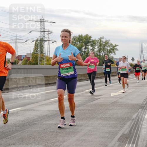 03.10.2025 - Köhlbrandbrückenlauf Michael Burmester http://msf.ph/oto/9160709 03.10.2025 15:55:00 Position 3 7558, 7447 meine-sportfotos.de