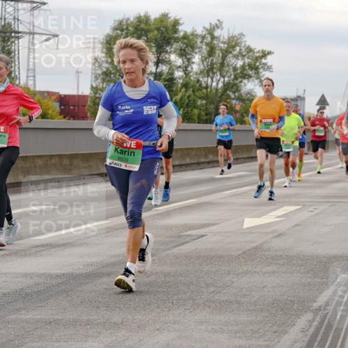 03.10.2025 - Köhlbrandbrückenlauf Michael Burmester http://msf.ph/oto/9160753 03.10.2025 15:55:18 Position 3 2, 7205, 9600 meine-sportfotos.de