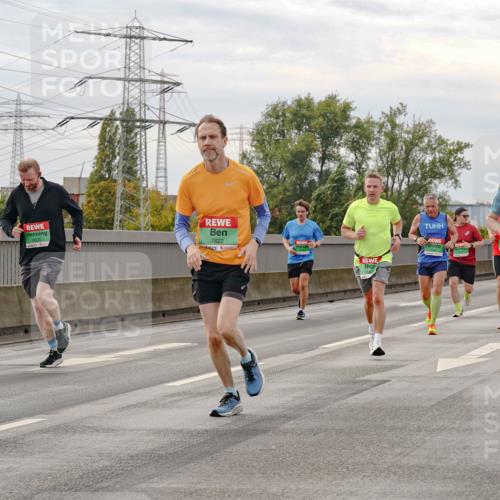 03.10.2025 - Köhlbrandbrückenlauf Michael Burmester http://msf.ph/oto/9160759 03.10.2025 15:55:21 Position 3 7822, 7708, 2025 meine-sportfotos.de