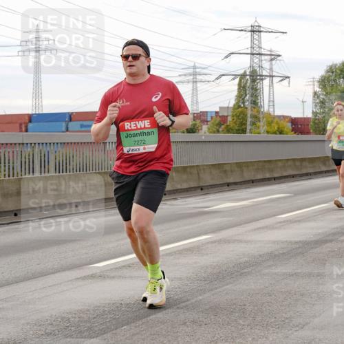 03.10.2025 - Köhlbrandbrückenlauf Michael Burmester http://msf.ph/oto/9160778 03.10.2025 15:55:28 Position 3 7272 meine-sportfotos.de
