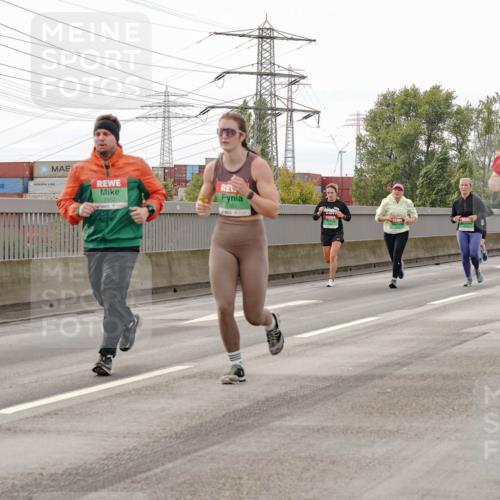 03.10.2025 - Köhlbrandbrückenlauf Michael Burmester http://msf.ph/oto/9160835 03.10.2025 15:55:51 Position 3 7552, 9181 meine-sportfotos.de
