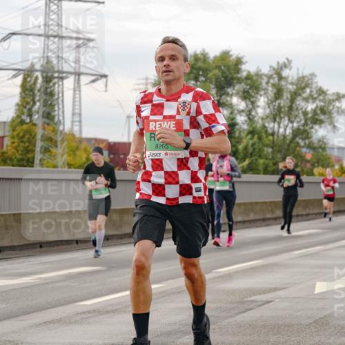 03.10.2025 - Köhlbrandbrückenlauf Michael Burmester http://msf.ph/oto/9160846 03.10.2025 15:55:56 Position 3 8265 meine-sportfotos.de