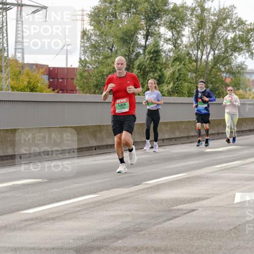 03.10.2025 - Köhlbrandbrückenlauf Michael Burmester http://msf.ph/oto/9160881 03.10.2025 15:56:13 Position 3 7702 meine-sportfotos.de