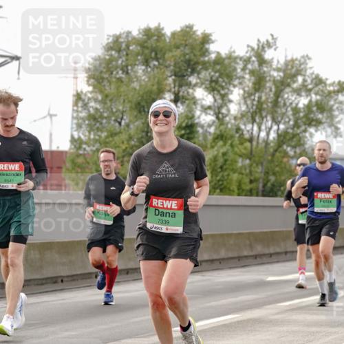 03.10.2025 - Köhlbrandbrückenlauf Michael Burmester http://msf.ph/oto/9160897 03.10.2025 15:56:21 Position 3 8541, 7339 meine-sportfotos.de