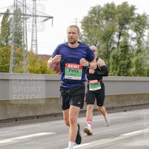 03.10.2025 - Köhlbrandbrückenlauf Michael Burmester http://msf.ph/oto/9160905 03.10.2025 15:56:24 Position 3 8823, 7753 meine-sportfotos.de