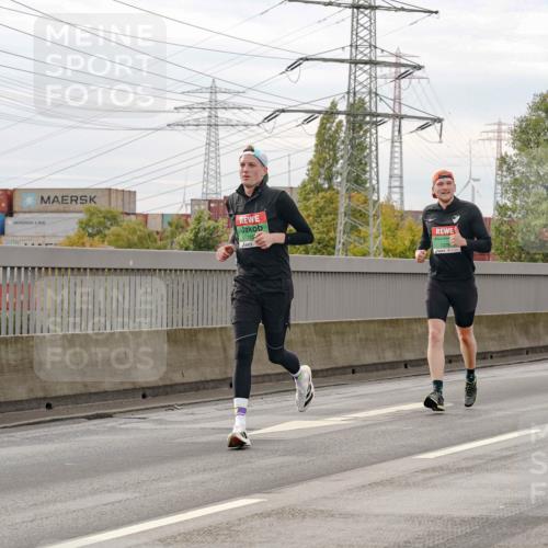 03.10.2025 - Köhlbrandbrückenlauf Michael Burmester http://msf.ph/oto/9160916 03.10.2025 15:56:30 Position 3  meine-sportfotos.de