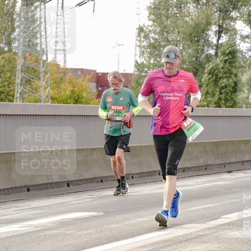 03.10.2025 - Köhlbrandbrückenlauf Michael Burmester http://msf.ph/oto/9160926 03.10.2025 15:56:35 Position 3 7658, 7407, 8798 meine-sportfotos.de