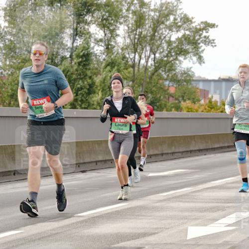 03.10.2025 - Köhlbrandbrückenlauf Michael Burmester http://msf.ph/oto/9160931 03.10.2025 15:56:37 Position 3 879, 7834, 9419, 9341 meine-sportfotos.de