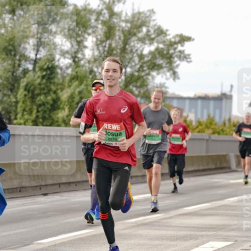 03.10.2025 - Köhlbrandbrückenlauf Michael Burmester http://msf.ph/oto/9160947 03.10.2025 15:56:44 Position 3 9341, 8279 meine-sportfotos.de