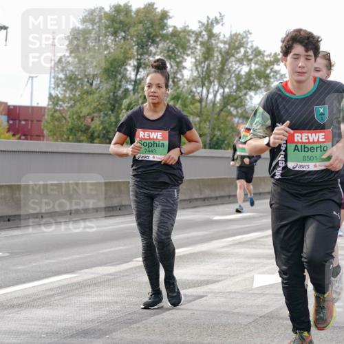 03.10.2025 - Köhlbrandbrückenlauf Michael Burmester http://msf.ph/oto/9161127 03.10.2025 15:57:56 Position 3 8144, 7443, 8501 meine-sportfotos.de