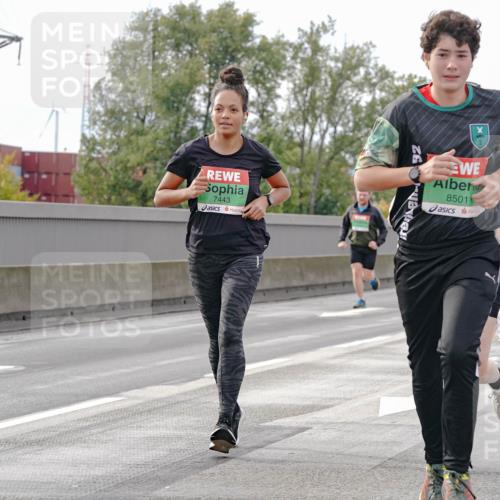03.10.2025 - Köhlbrandbrückenlauf Michael Burmester http://msf.ph/oto/9161128 03.10.2025 15:57:56 Position 3 8144, 7443, 92, 8501 meine-sportfotos.de