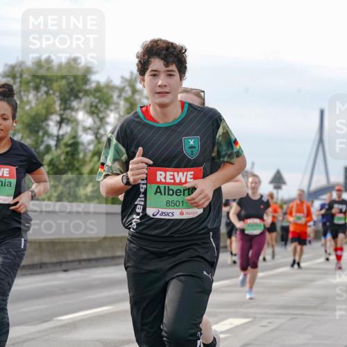 03.10.2025 - Köhlbrandbrückenlauf Michael Burmester http://msf.ph/oto/9161130 03.10.2025 15:57:56 Position 3 7443, 8501 meine-sportfotos.de