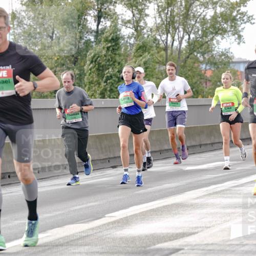 03.10.2025 - Köhlbrandbrückenlauf Michael Burmester http://msf.ph/oto/9161163 03.10.2025 15:58:13 Position 3 8259, 7230, 8901, 3 meine-sportfotos.de