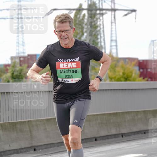 03.10.2025 - Köhlbrandbrückenlauf Michael Burmester http://msf.ph/oto/9161168 03.10.2025 15:58:14 Position 3 8259 meine-sportfotos.de