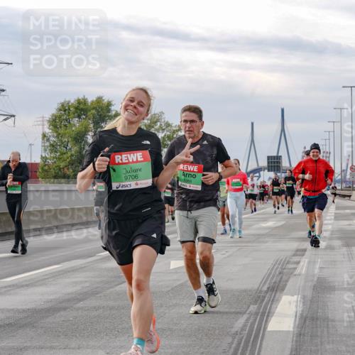 03.10.2025 - Köhlbrandbrückenlauf Michael Burmester http://msf.ph/oto/9161225 03.10.2025 15:58:33 Position 3 9706, 8888 meine-sportfotos.de