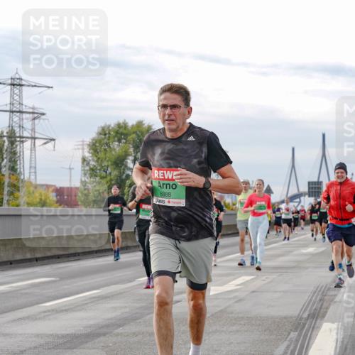 03.10.2025 - Köhlbrandbrückenlauf Michael Burmester http://msf.ph/oto/9161230 03.10.2025 15:58:34 Position 3 8888 meine-sportfotos.de