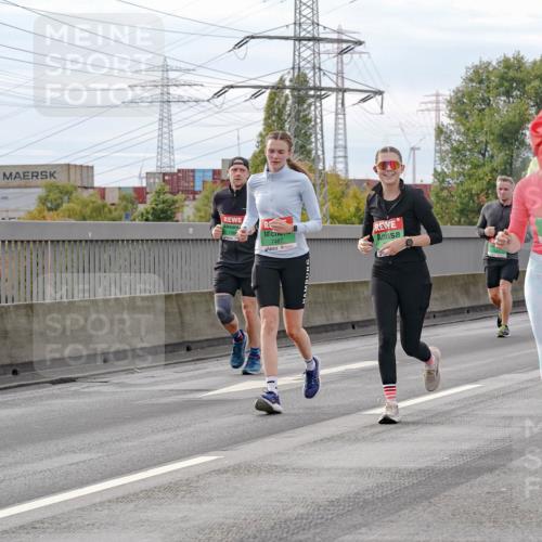 03.10.2025 - Köhlbrandbrückenlauf Michael Burmester http://msf.ph/oto/9161245 03.10.2025 15:58:38 Position 3 7487, 7962 meine-sportfotos.de