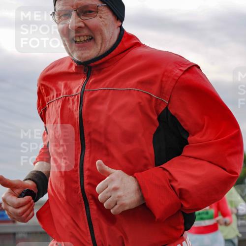 03.10.2025 - Köhlbrandbrückenlauf Michael Burmester http://msf.ph/oto/9161250 03.10.2025 15:58:39 Position 3  meine-sportfotos.de