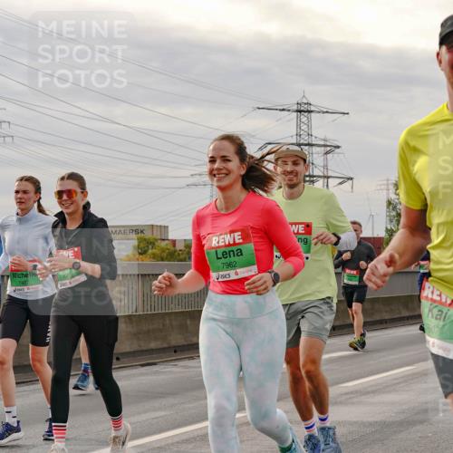 03.10.2025 - Köhlbrandbrückenlauf Michael Burmester http://msf.ph/oto/9161251 03.10.2025 15:58:40 Position 3 7487, 7962 meine-sportfotos.de