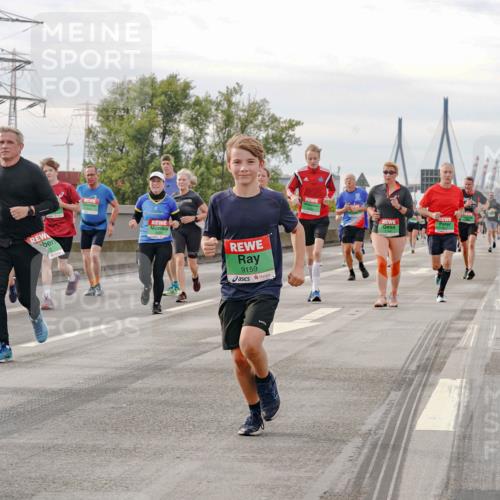 03.10.2025 - Köhlbrandbrückenlauf Michael Burmester http://msf.ph/oto/9161296 03.10.2025 15:58:57 Position 3 9159 meine-sportfotos.de