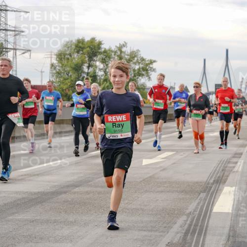 03.10.2025 - Köhlbrandbrückenlauf Michael Burmester http://msf.ph/oto/9161298 03.10.2025 15:58:57 Position 3 9159 meine-sportfotos.de