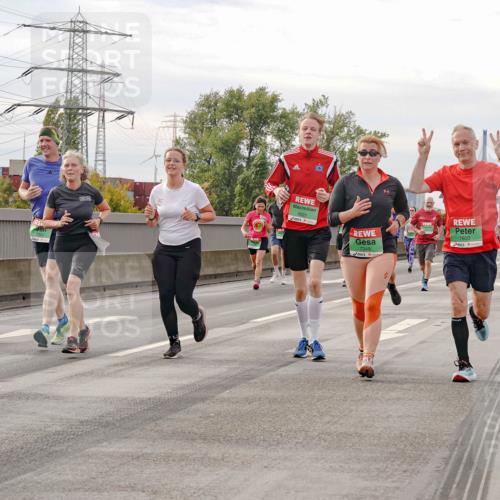 03.10.2025 - Köhlbrandbrückenlauf Michael Burmester http://msf.ph/oto/9161311 03.10.2025 15:59:00 Position 3 9229, 7348, 7800 meine-sportfotos.de