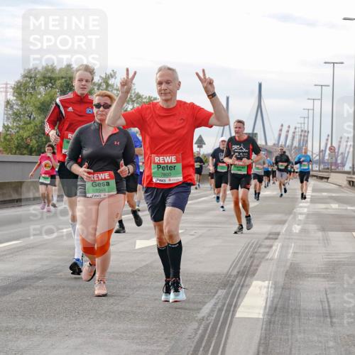 03.10.2025 - Köhlbrandbrückenlauf Michael Burmester http://msf.ph/oto/9161314 03.10.2025 15:59:01 Position 3 7348, 7800 meine-sportfotos.de