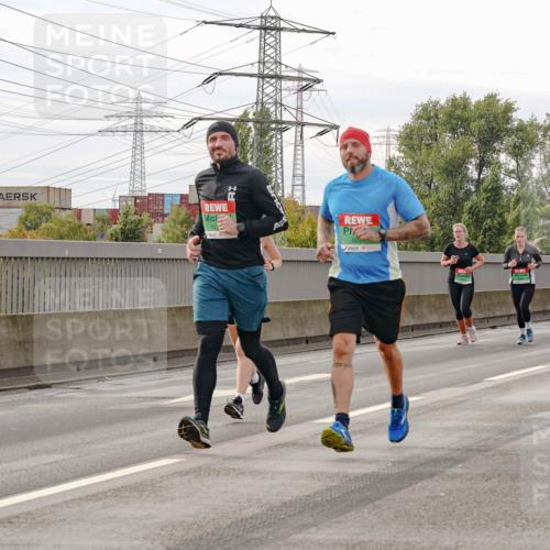 03.10.2025 - Köhlbrandbrückenlauf Michael Burmester http://msf.ph/oto/9161366 03.10.2025 15:59:20 Position 3 4 meine-sportfotos.de