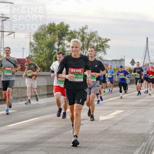 03.10.2025 - Köhlbrandbrückenlauf Michael Burmester http://msf.ph/oto/9161433 03.10.2025 15:59:44 Position 3 764, 8773 meine-sportfotos.de