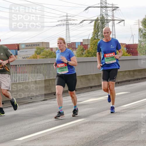03.10.2025 - Köhlbrandbrückenlauf Michael Burmester http://msf.ph/oto/9161447 03.10.2025 15:59:48 Position 3 8983, 7879 meine-sportfotos.de