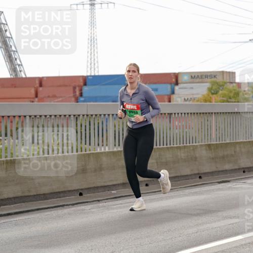 03.10.2025 - Köhlbrandbrückenlauf Michael Burmester http://msf.ph/oto/9161482 03.10.2025 15:59:58 Position 3 913, 7432 meine-sportfotos.de