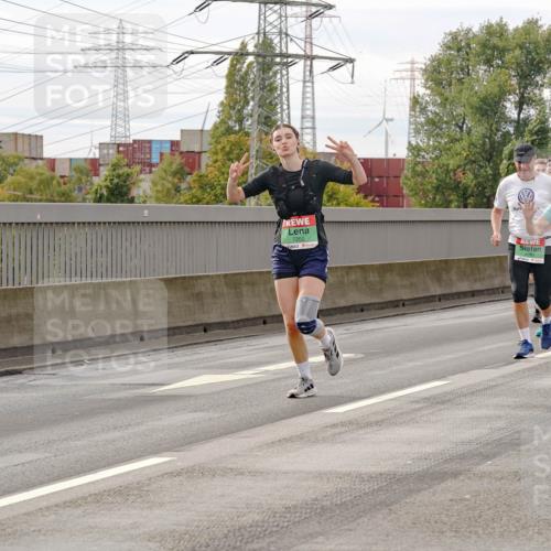 03.10.2025 - Köhlbrandbrückenlauf Michael Burmester http://msf.ph/oto/9161484 03.10.2025 16:00:00 Position 3 7252 meine-sportfotos.de