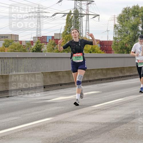 03.10.2025 - Köhlbrandbrückenlauf Michael Burmester http://msf.ph/oto/9161486 03.10.2025 16:00:00 Position 3 7252 meine-sportfotos.de